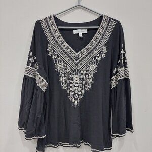 Chelsea & Theodore Black V-Neck Embroidered Boho Blouse